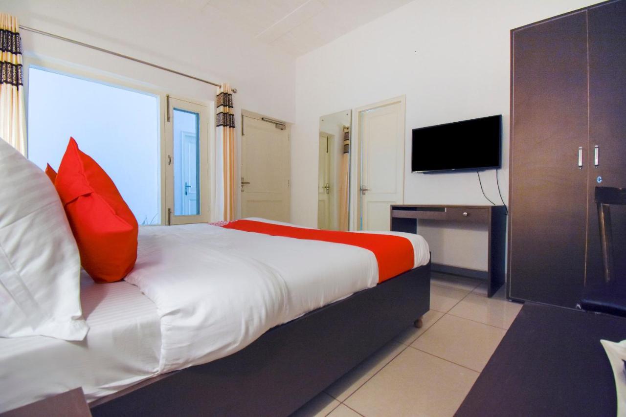 Oyo 75460 Sky High Residency Otel Ludhiana Dış mekan fotoğraf