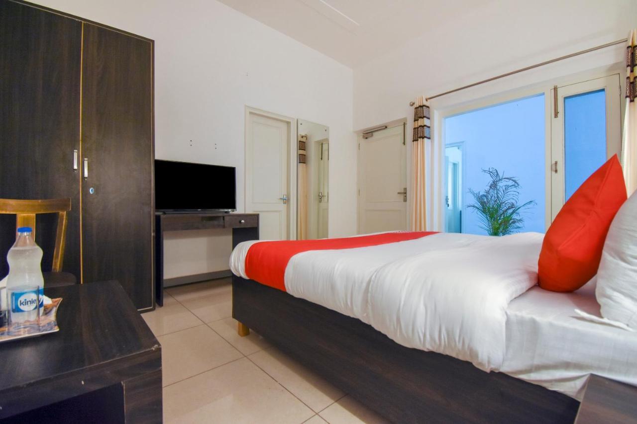 Oyo 75460 Sky High Residency Otel Ludhiana Dış mekan fotoğraf