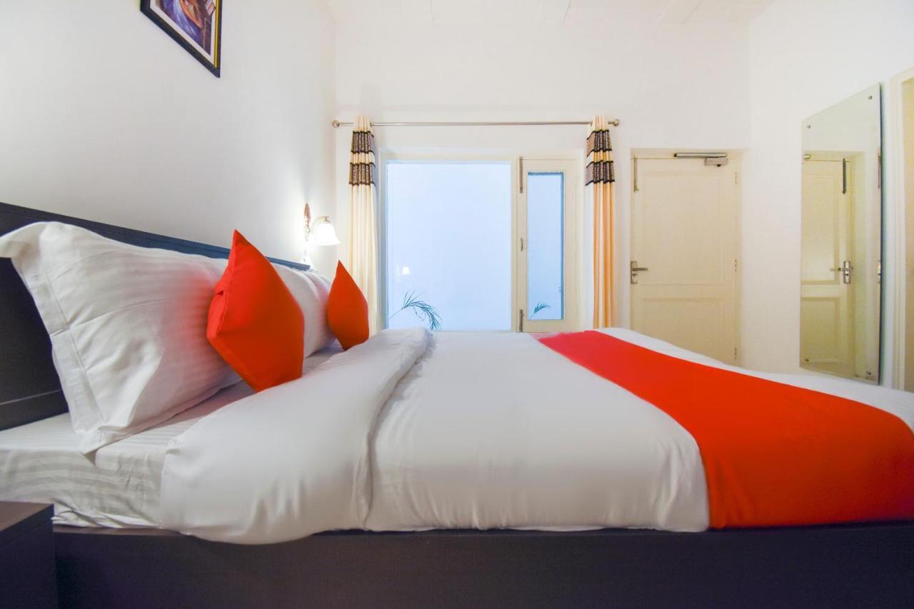 Oyo 75460 Sky High Residency Otel Ludhiana Dış mekan fotoğraf